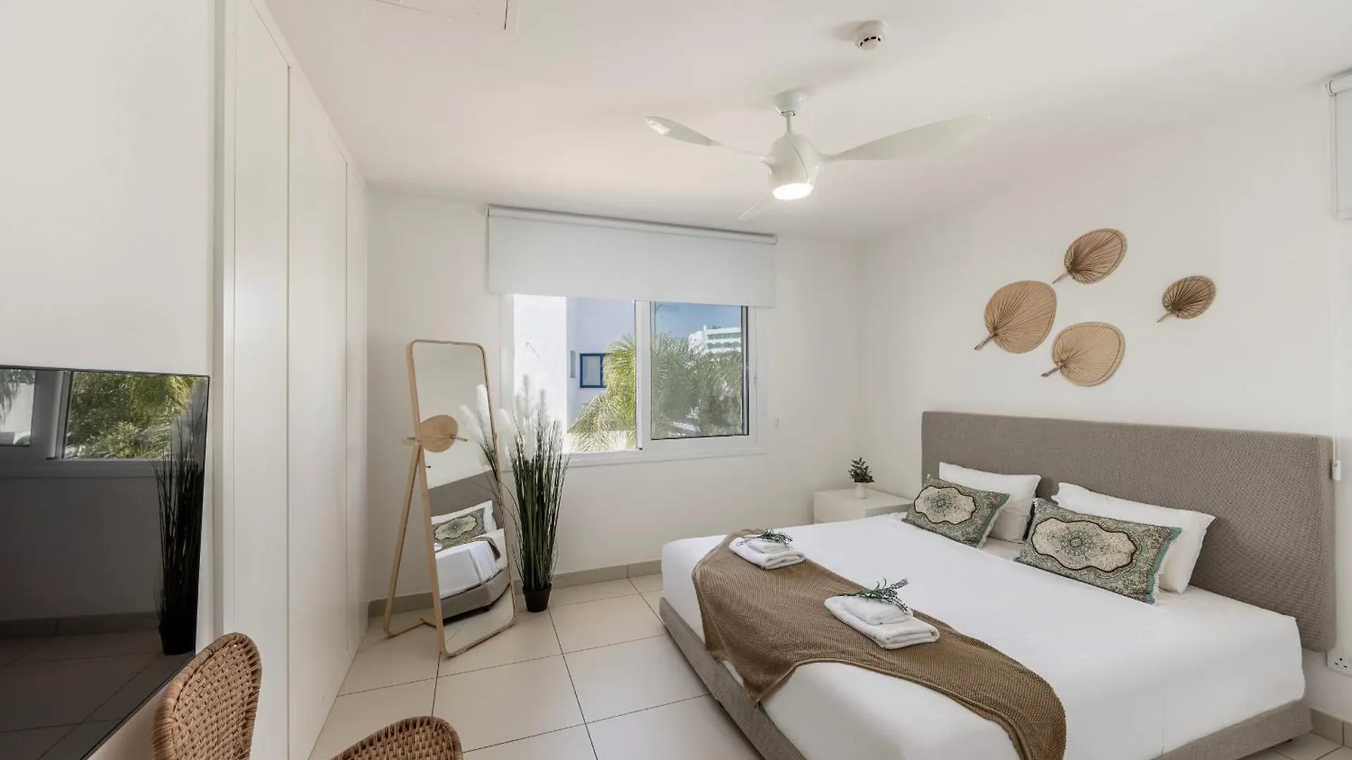 Villa Protaras Sirina Seafront Paradise